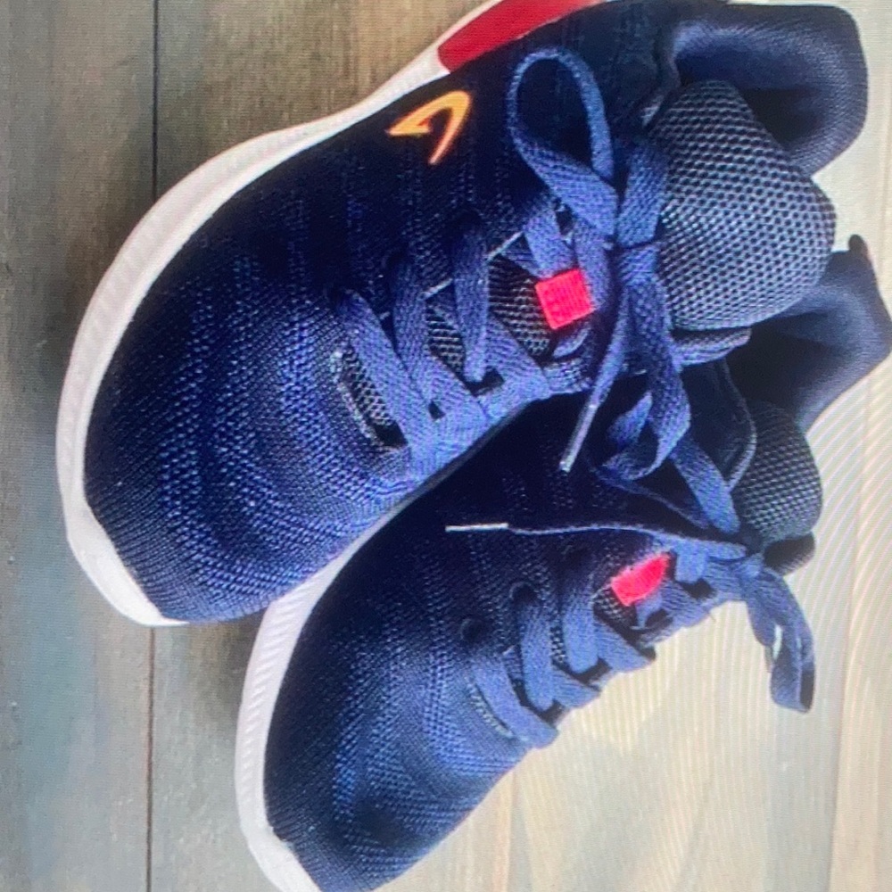 Geers By Dream Seek women’s size 4 casual Blue & Red athletic snakers